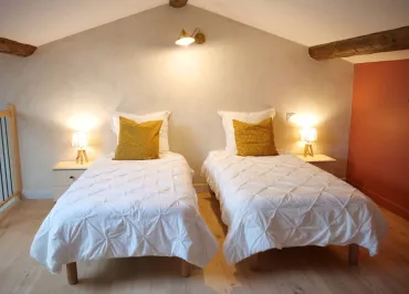 MAISON STONY - GITE KERMÈS