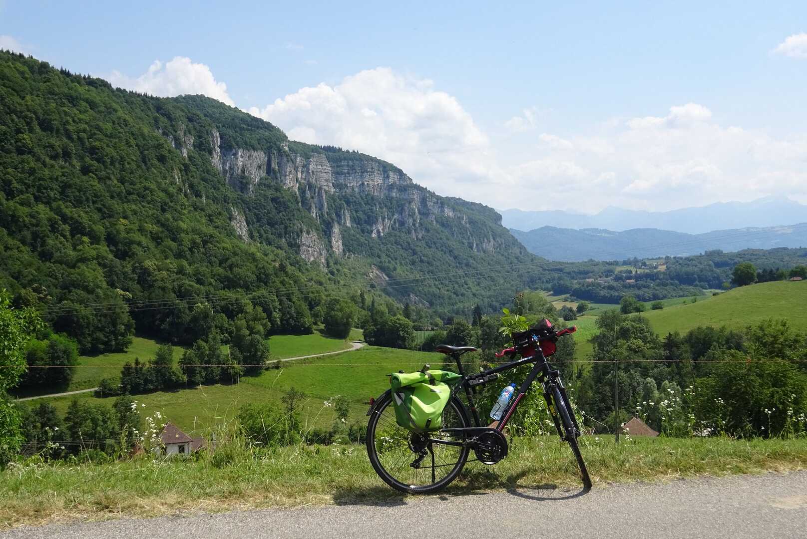 La viarhôna en outlet velo