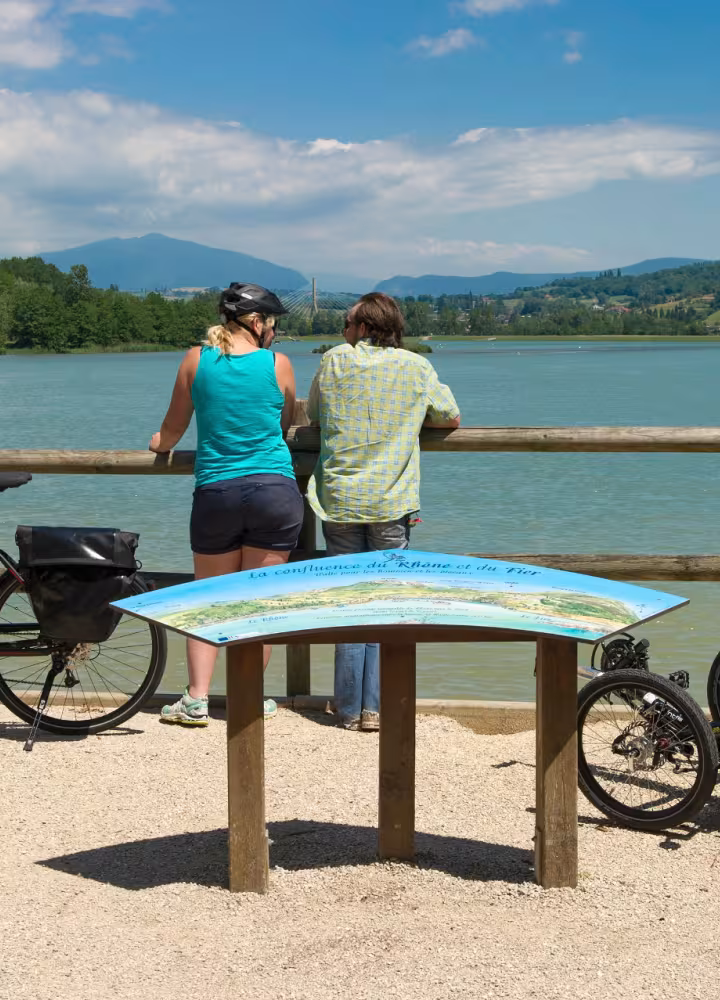 Panorama sur le Rhône à Seyssel - ViaRhôna