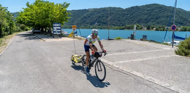 Cyclist at La Roche-de-Glun