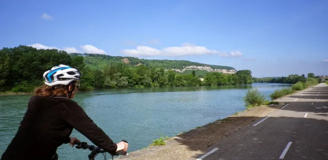 Piste cyclable sur ViaRhôna