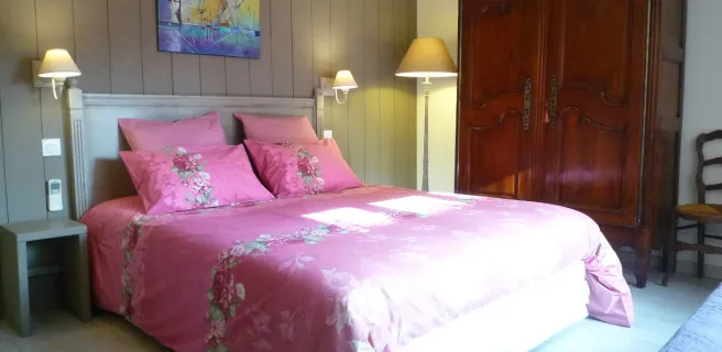 SÈTE MAISON D'HÔTES L'ESCALE TRANQUILLE - CHAMBRE "GARRIGUE"