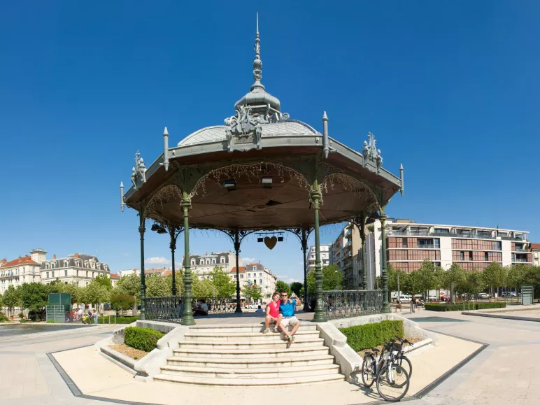 Peynet Kiosque in Valence